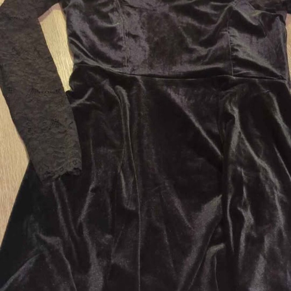 Disturbia vice lace sleeve velour mini dress size 10 new - Picture 4 of 6